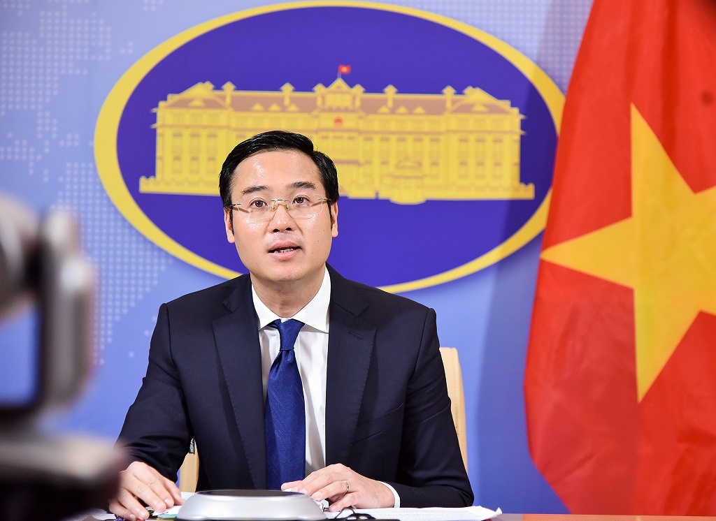 cong ham 17/4 Trung Quoc anh 1