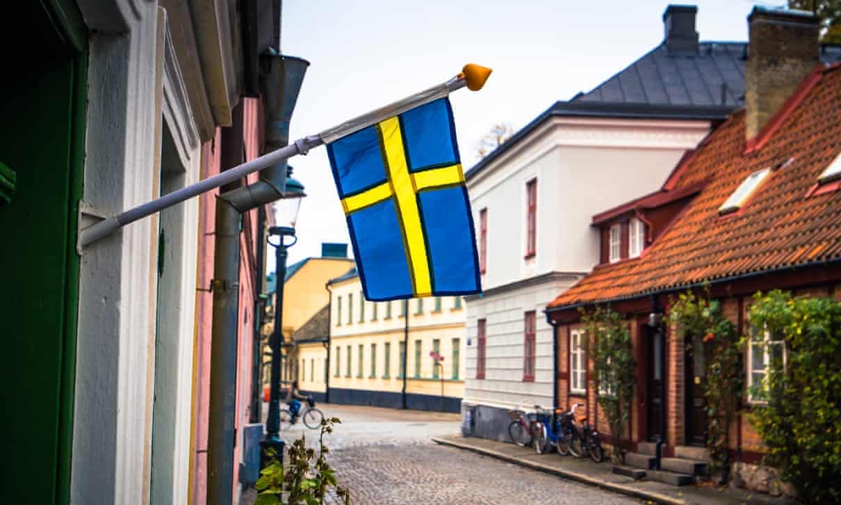 Thanh pho Thuy Dien do phan ga o cong vien de ngan dan tu tap hinh anh