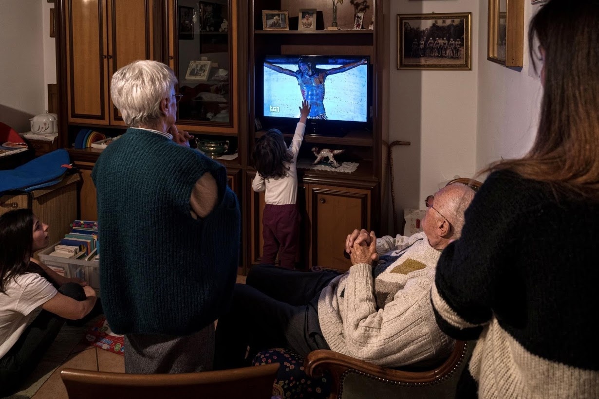 lenh phong toa Italy anh 10