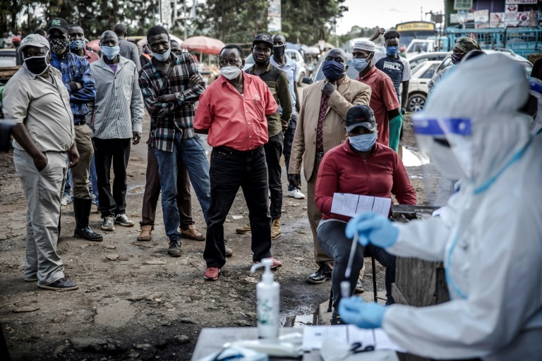 WHO: Hon 200 trieu nguoi o chau Phi co the nhiem Covid-19 hinh anh