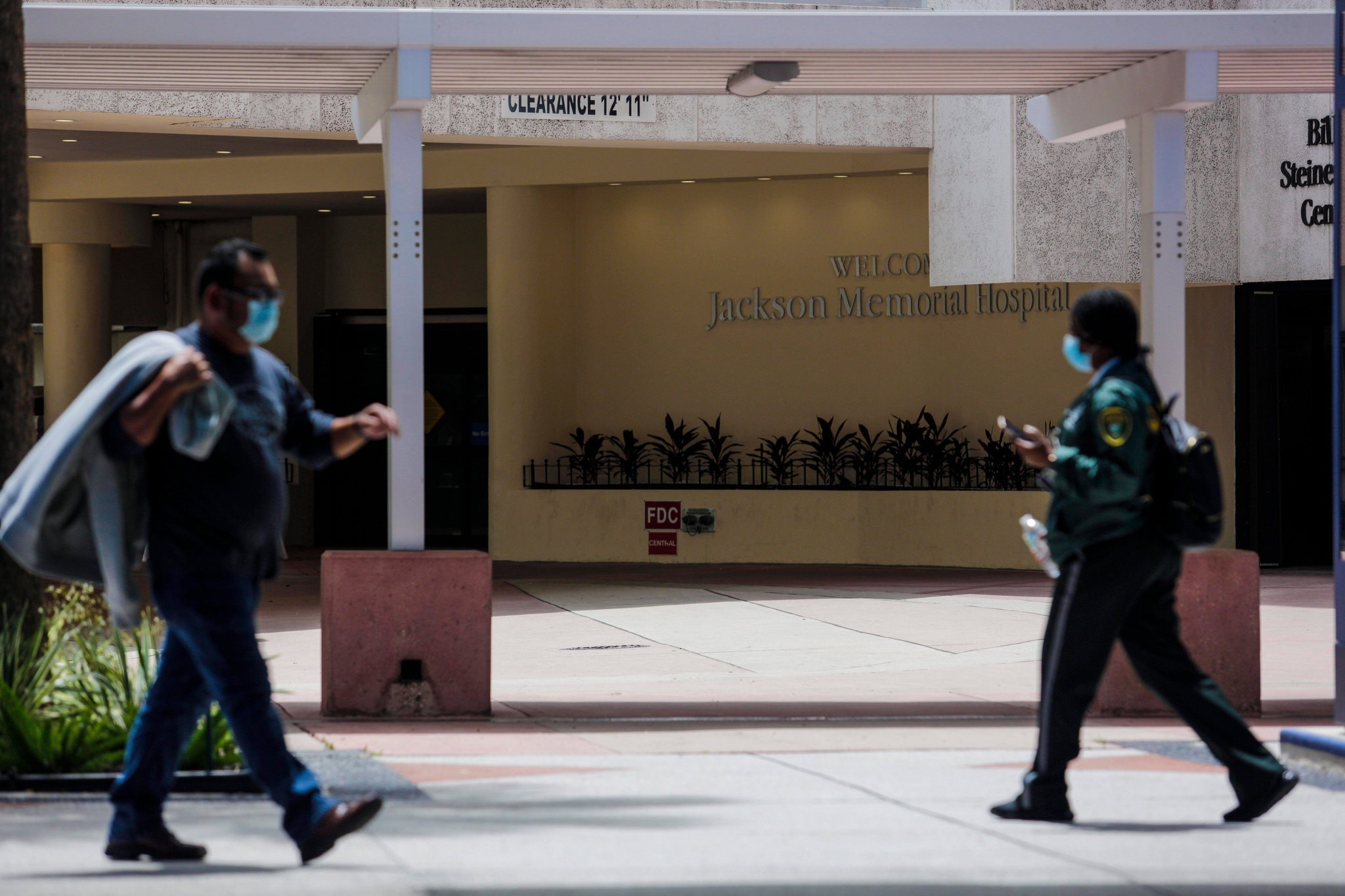 Covid-19 tang gap 5 lan o Florida anh 3