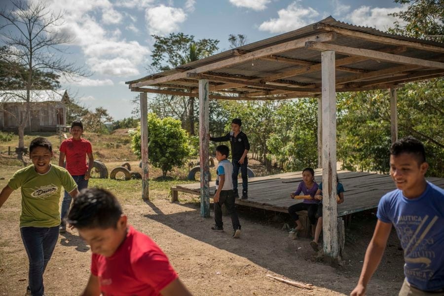 buon ban ma tuy duong hang khong o Trung My anh 15