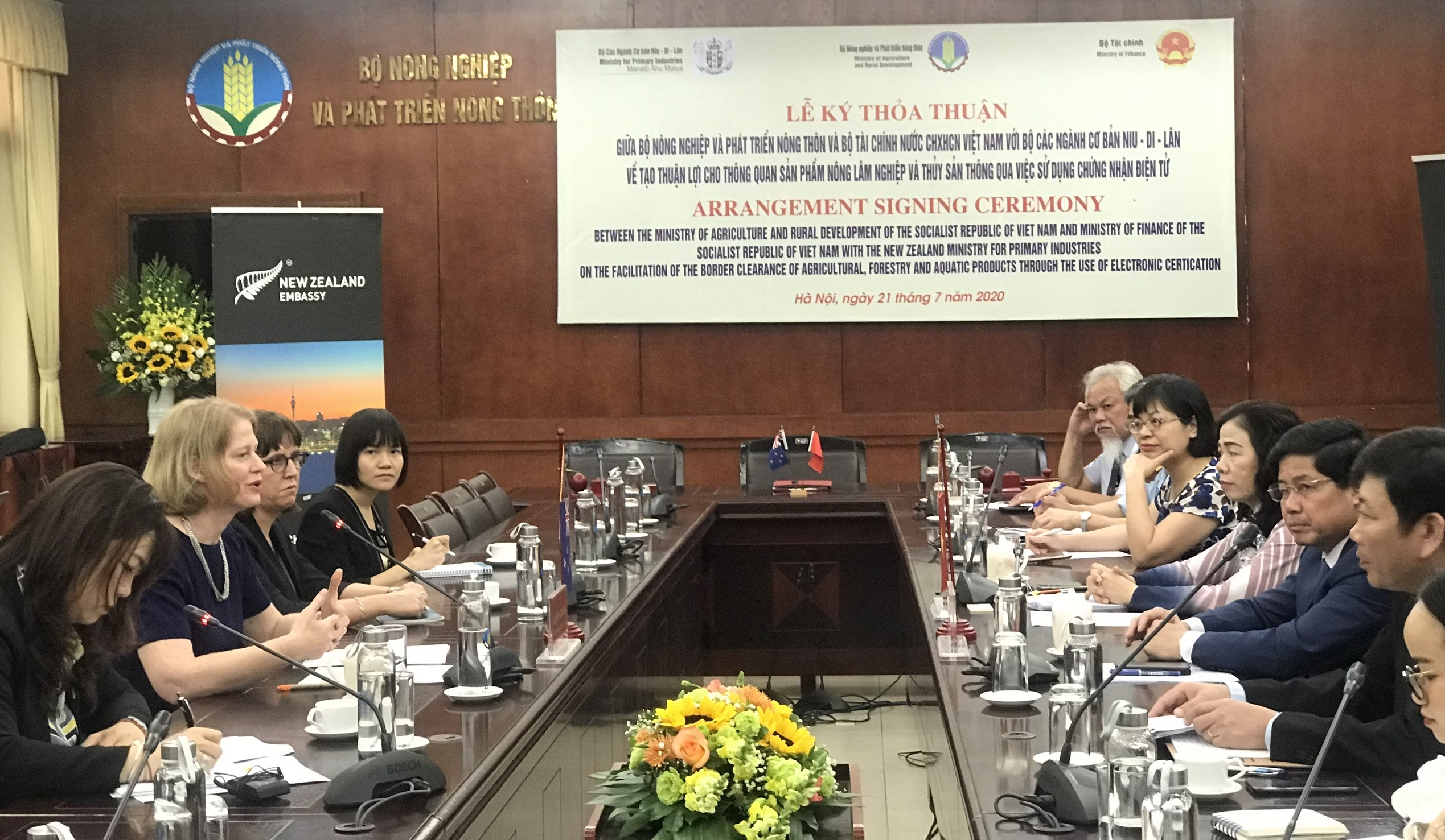 He thong Chung nhan Dien tu cho san pham nong lam nghiep anh 2