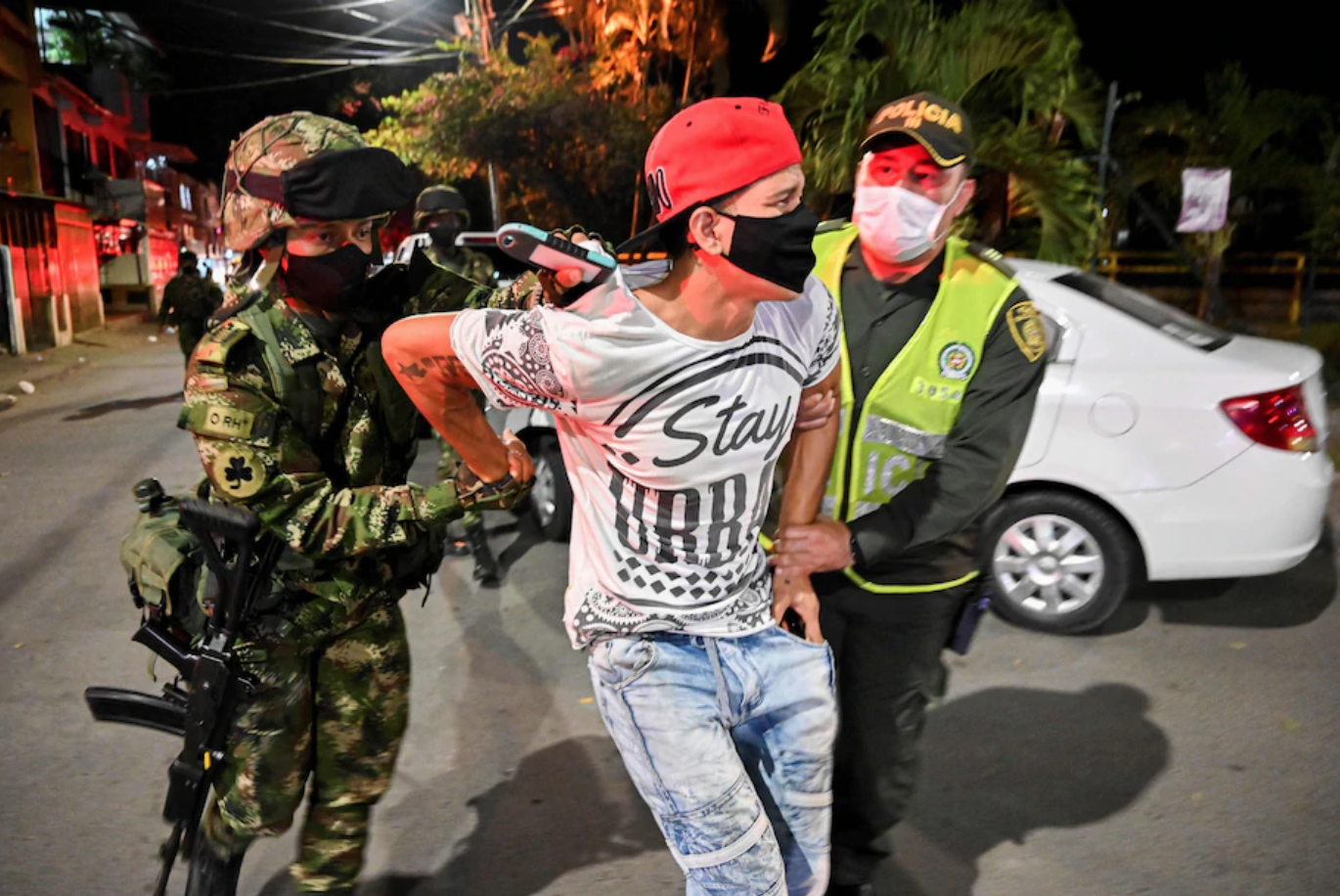 Phien quan Colombia ban hanh lenh gioi nghiem anh 2