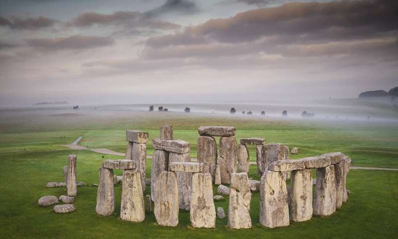 Tim thay 'que nha' cua vong tron da Stonehenge 4.000 nam tuoi o Anh hinh anh
