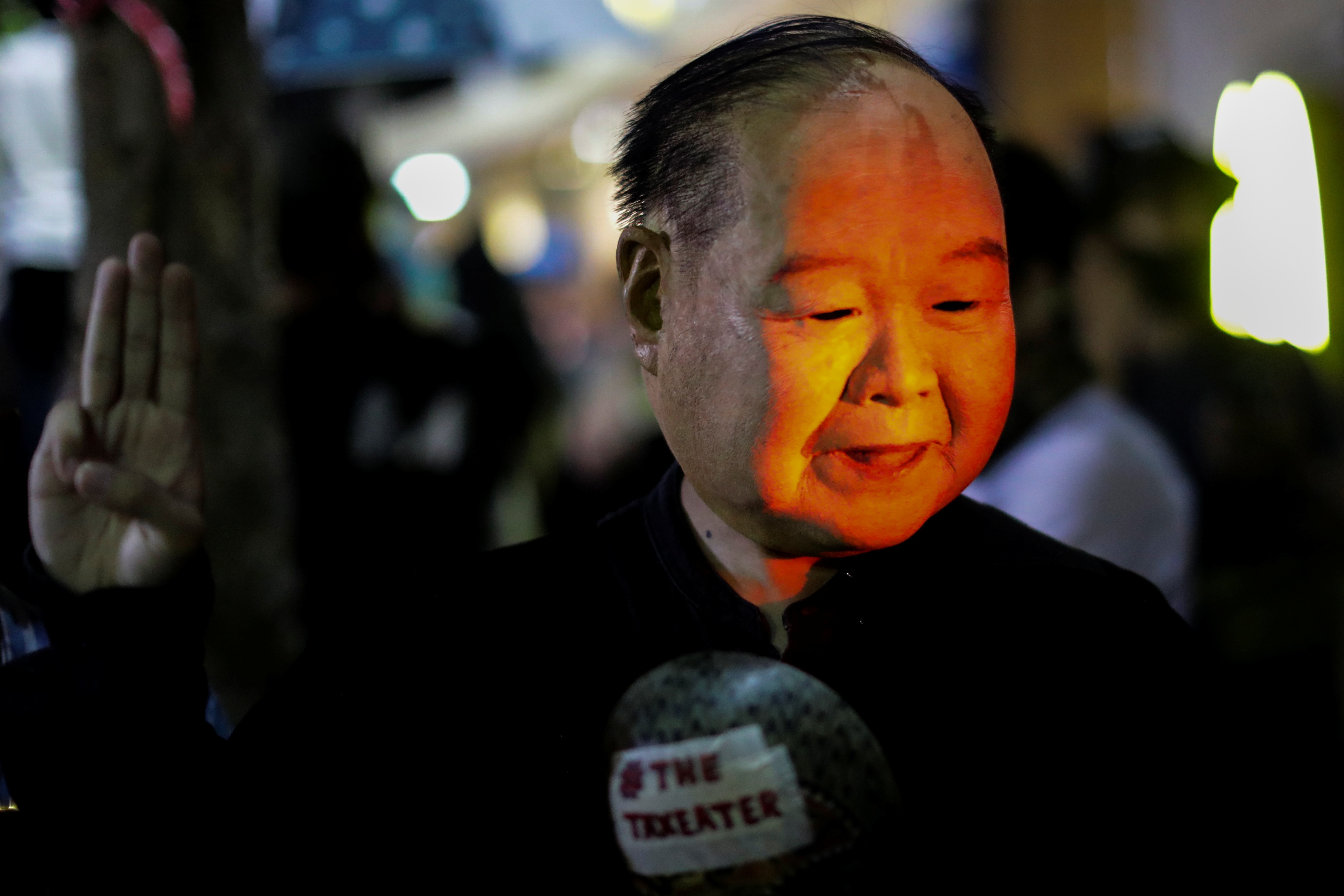 gioi tre Thai Lan bieu tinh anh 3