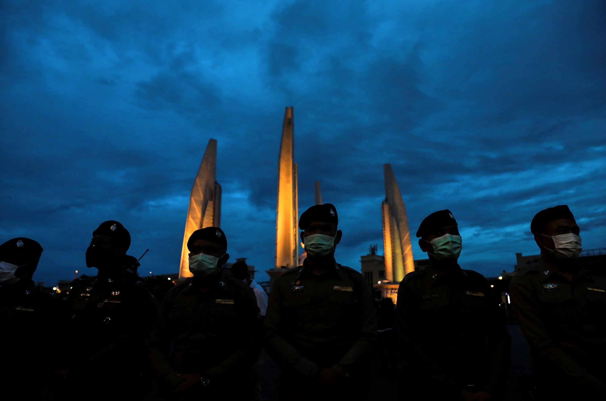 gioi tre Thai Lan bieu tinh anh 1