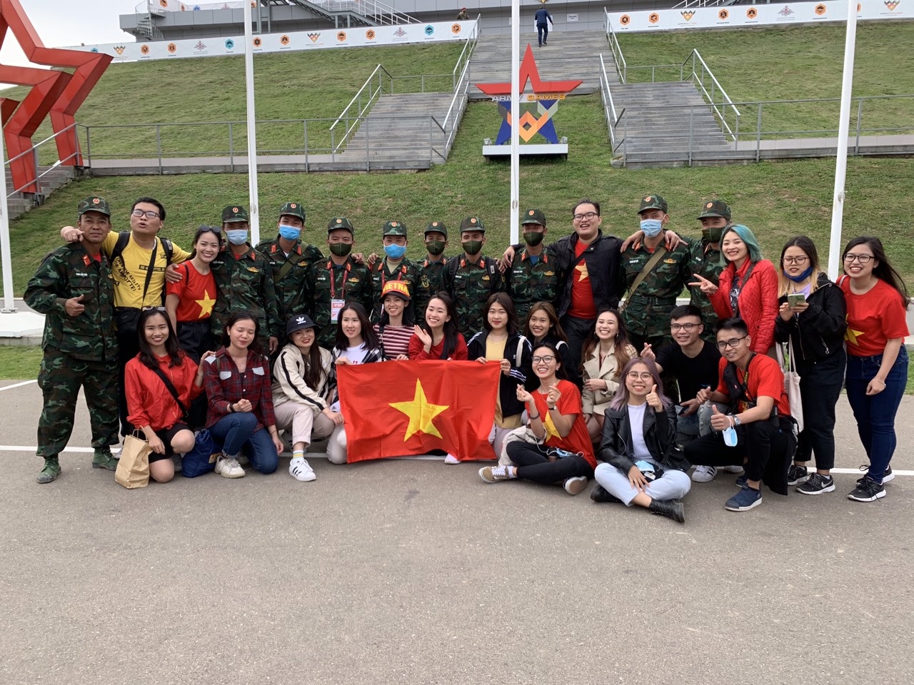 nguoi Viet bat khoc tai thao truong Alabino anh 2