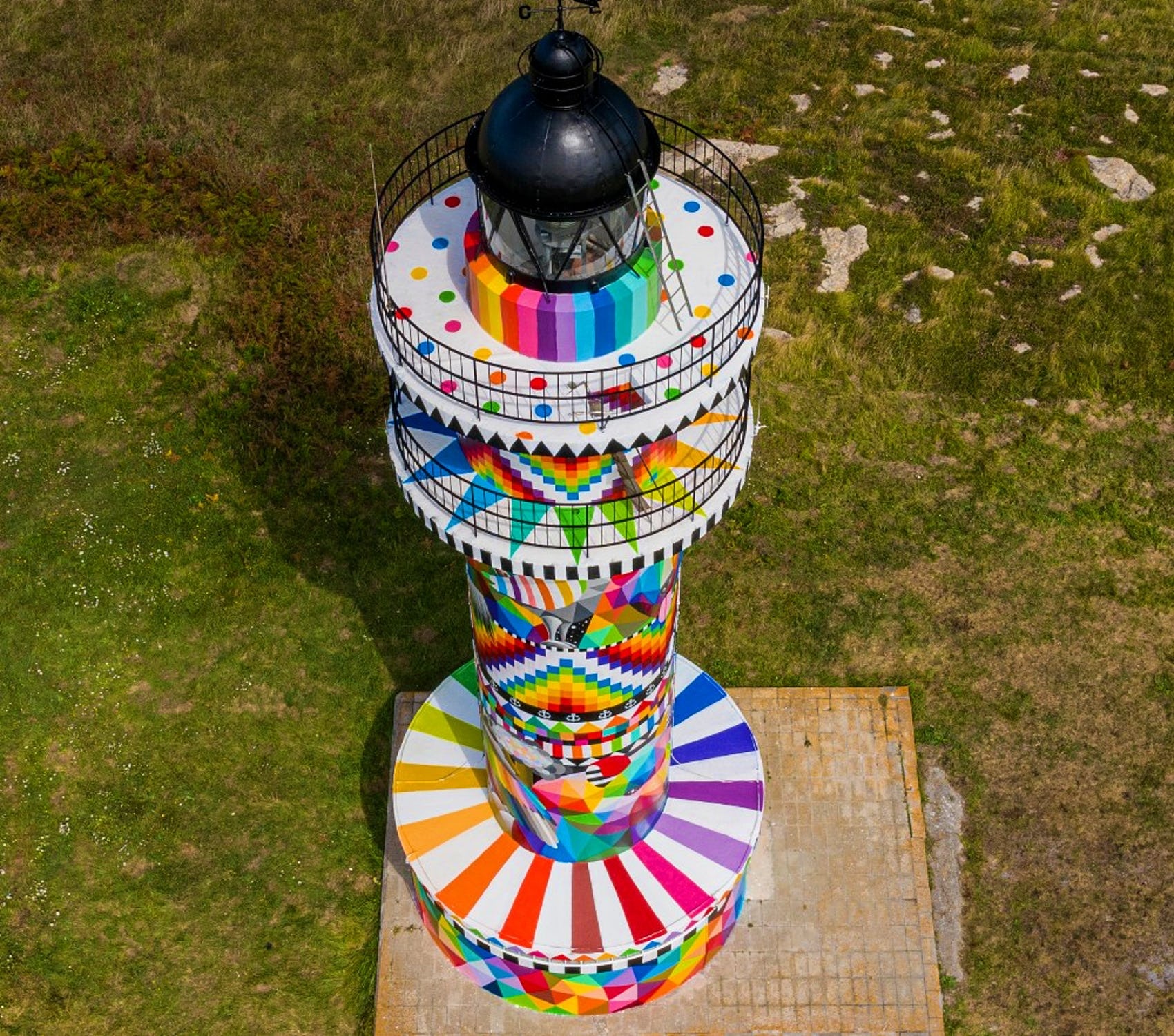 ngon hai dang o Tay Ban Nha duoc son moi anh 1