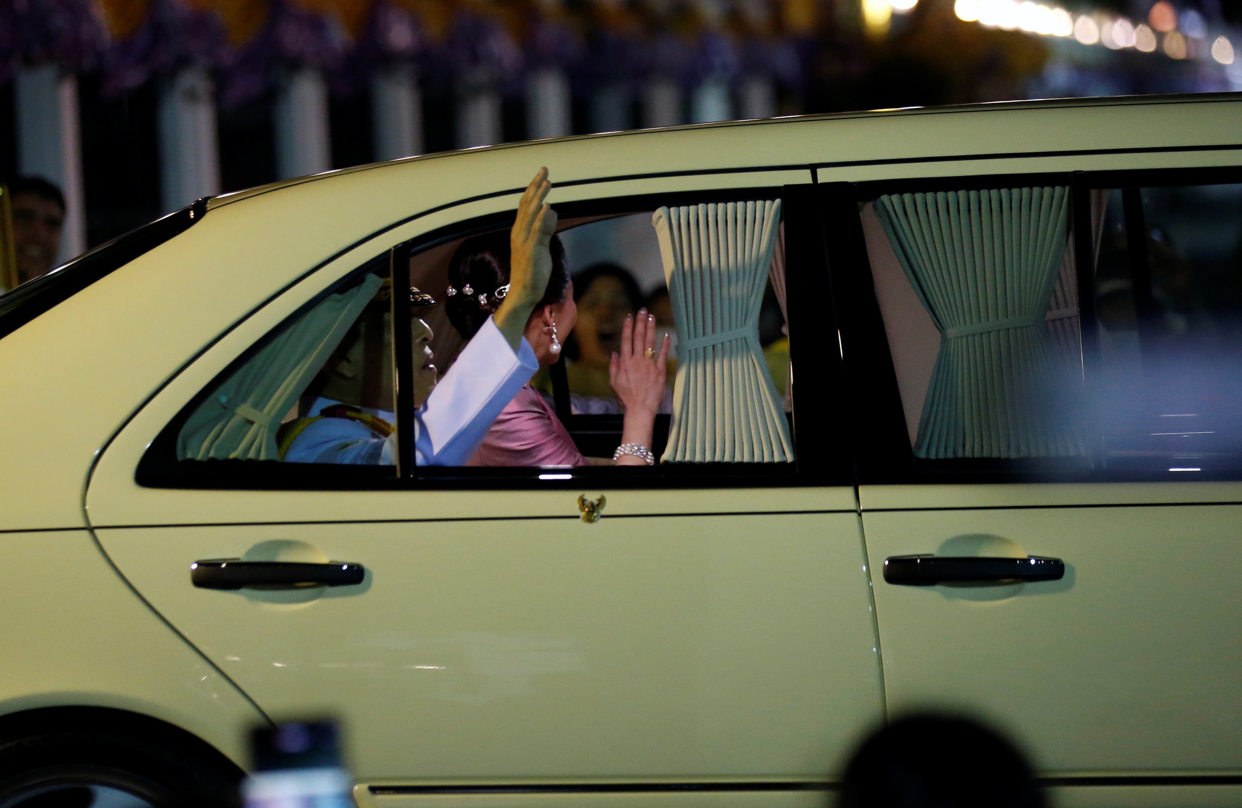 sinh vien Thai Lan tay chay le tot nghiep do vua chu tri anh 6