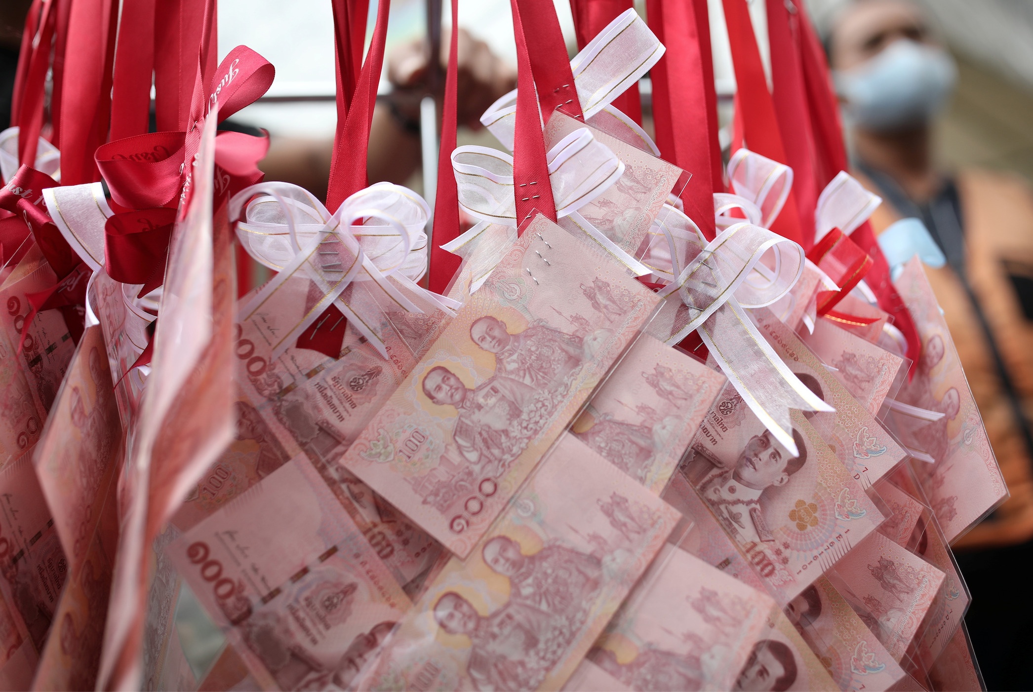 sinh vien Thai Lan tay chay le tot nghiep do vua chu tri anh 9