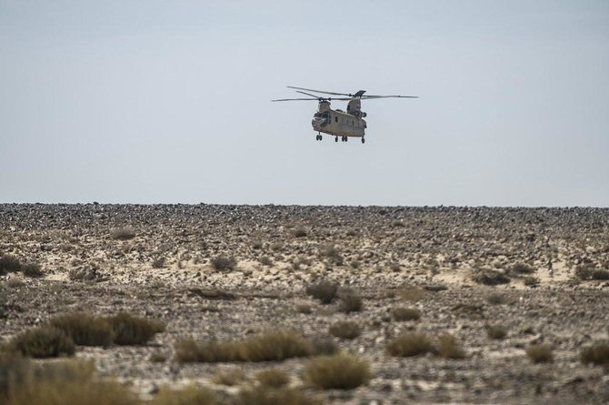 Roi truc thang UH-60 Black Hawk, 7 linh gin giu hoa binh tu nan hinh anh