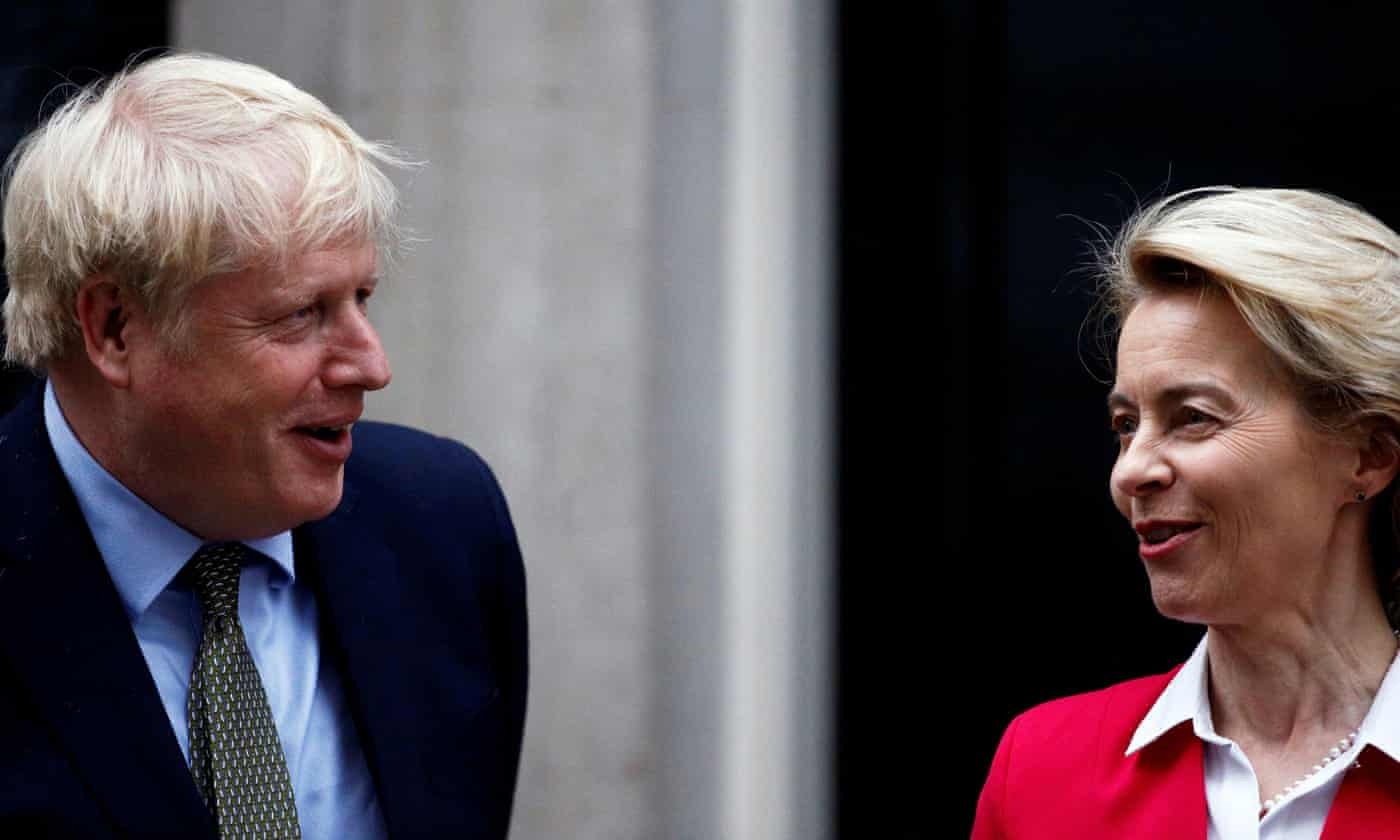 Anh se dung may bay quan su van chuyen vaccine hinh anh