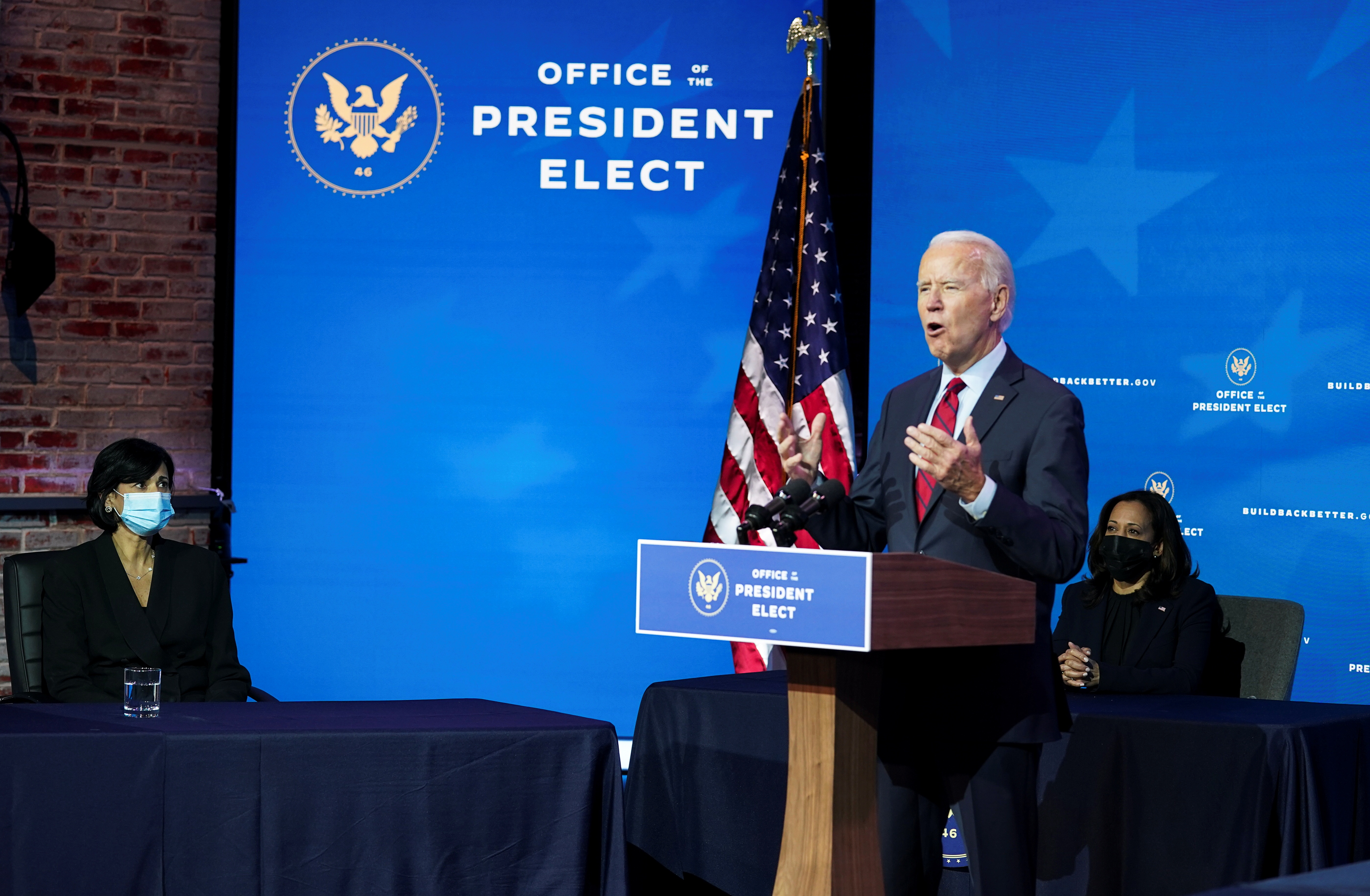 cach xu ly dai dich trai nguoc cua ong Trump,  Biden anh 1