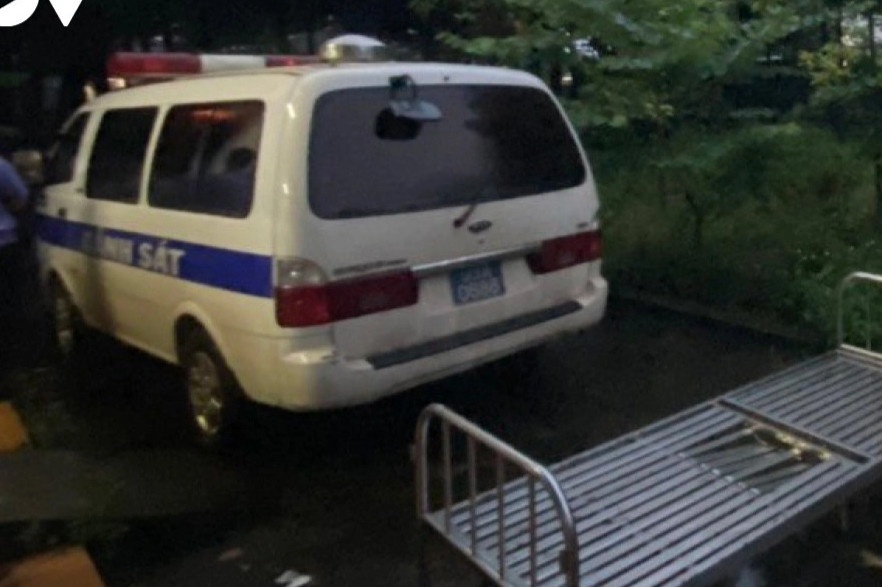 Be trai tu vong sau sinh, gia dinh de nghi cong an lam ro hinh anh