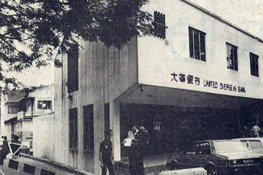 tay sung Singapore anh 1