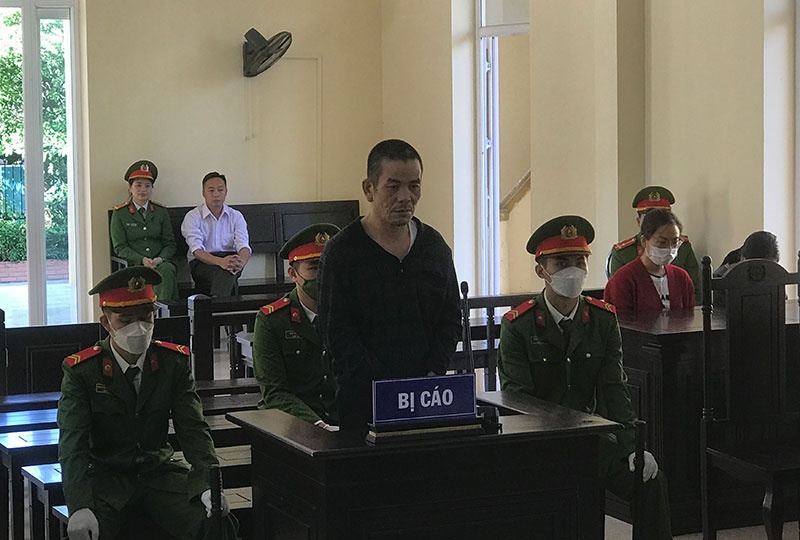 Giau banh heroin trong thung bi do hinh anh