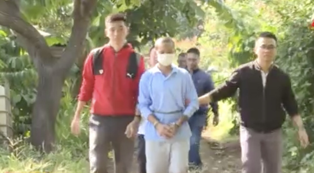 Giet 'con no' bang 20 nhat dao, nam thanh nien bi truy to hinh anh