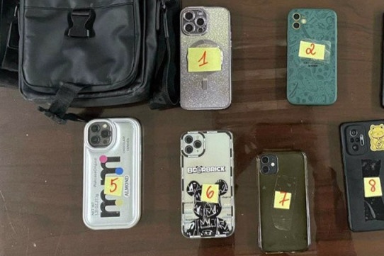 Bat giu nghi pham trom cap dien thoai o chua Tran Quoc va phu Tay Ho hinh anh