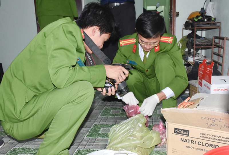 Uong ruou say, vac dao tim doi thu nhung chem nham nguoi hinh anh