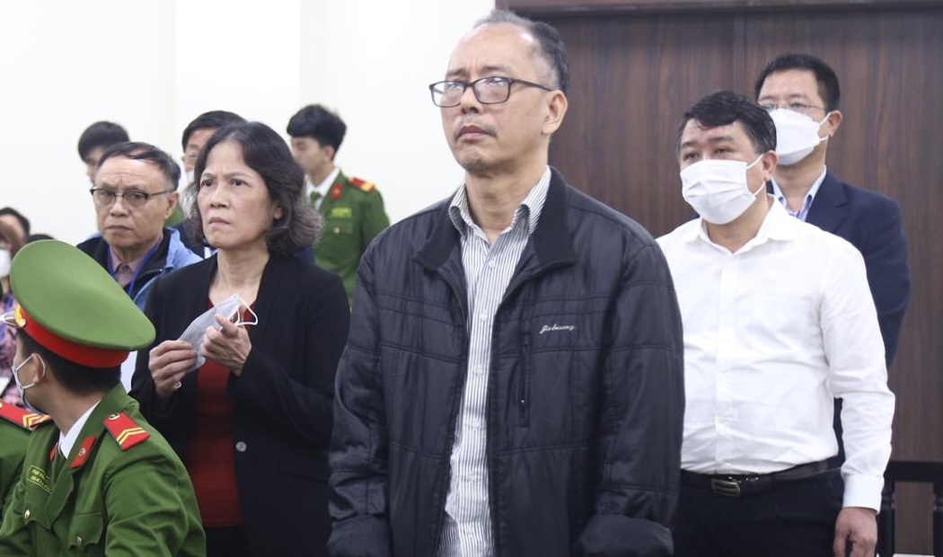 Hoan xu 7 cuu can bo ngan hang gay that thoat hon 180 ty dong hinh anh