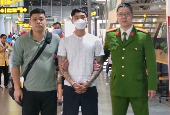 Nghi pham truy na anh 1