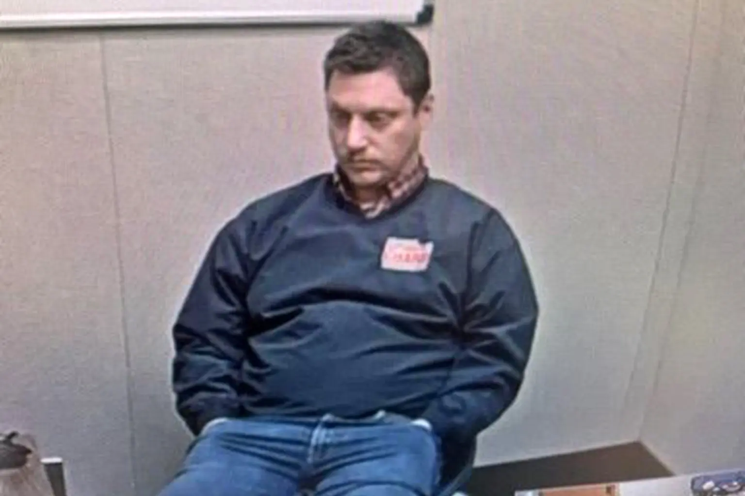 Dat camera trong phong tam, nguoi dan ong My bi bat hinh anh