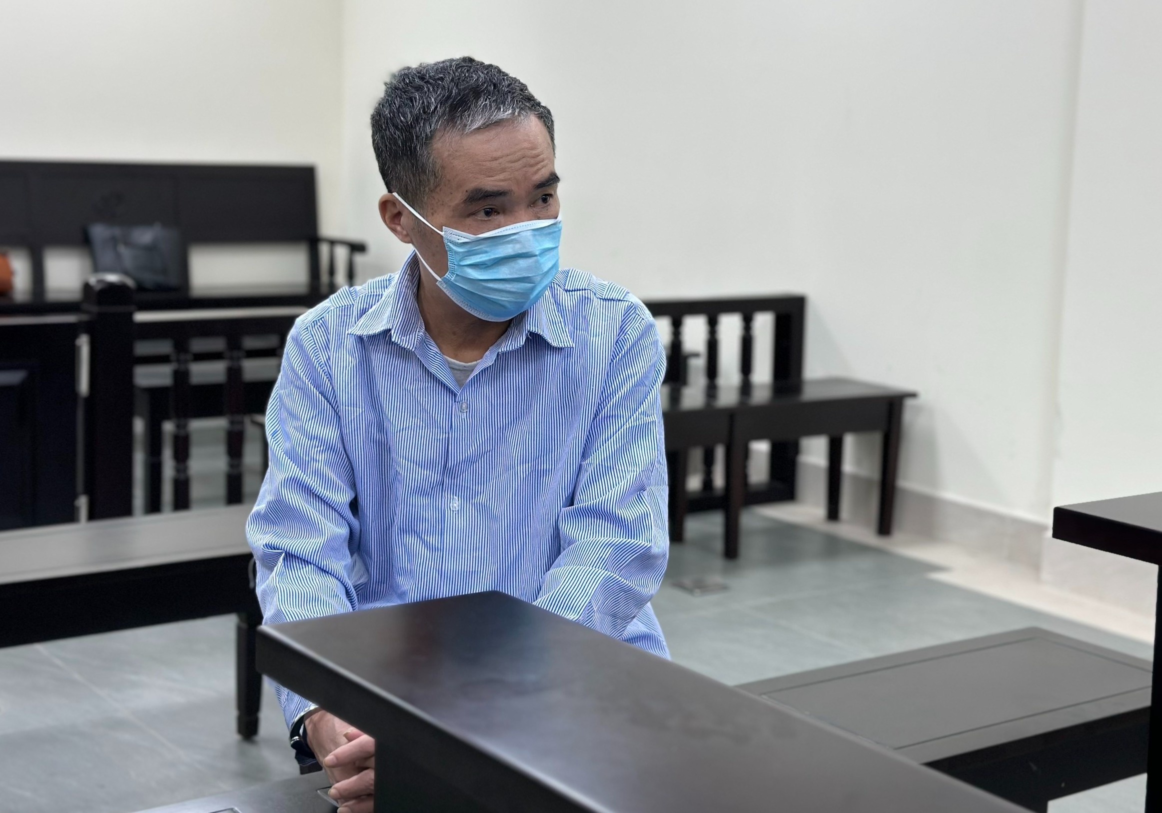 Danh dap roi siet co vo tu vong, nguoi dan ong linh an 20 nam tu hinh anh