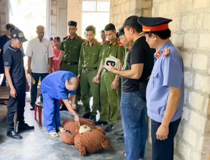 Dung hien truong vu sat hai tinh nhan, cuop tai san hinh anh