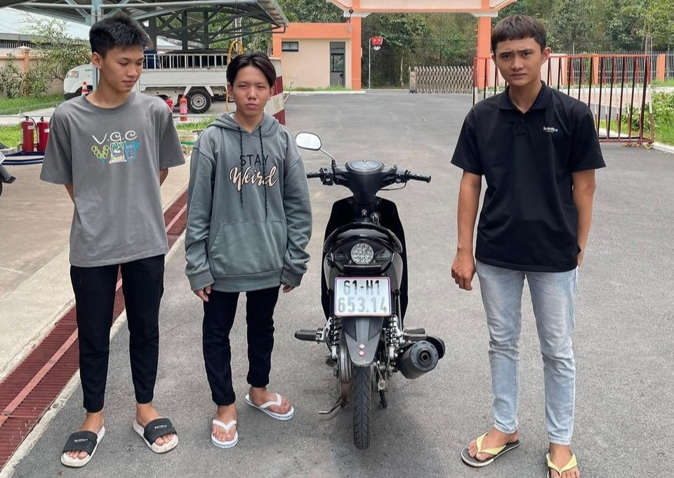 Bị phạt 9 triệu đồng ảnh 1 Bi phat 9 trieu dong anh 1