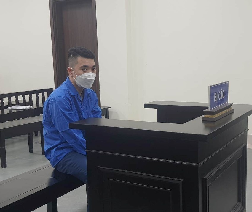 Linh 14 nam tu vi lua ban ve may bay hoi huong hinh anh