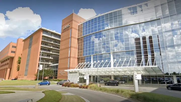 Nhan vien nha xac My ban bo phan co the nguoi chet hinh anh