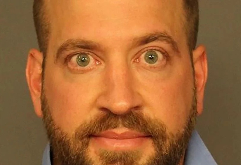 Bac si My bi 9 phu nu quen qua app hen ho to tan cong tinh duc hinh anh