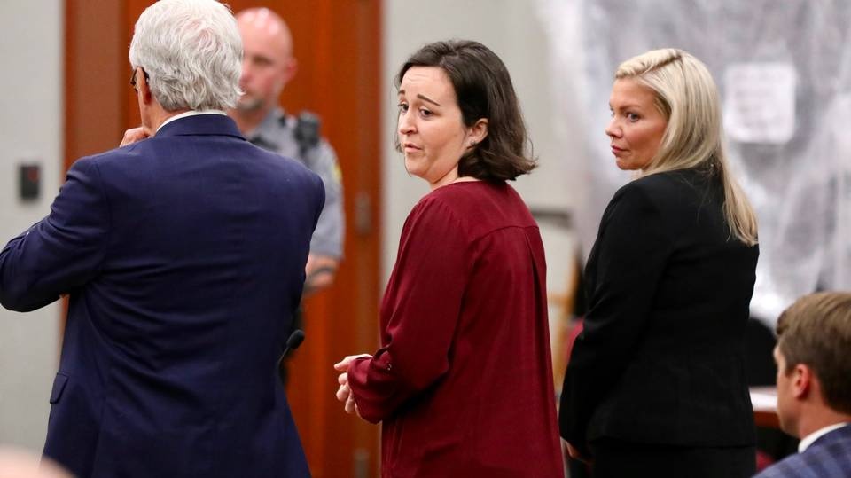 Me bi phat tu vi bo con so sinh ven duong o My hinh anh