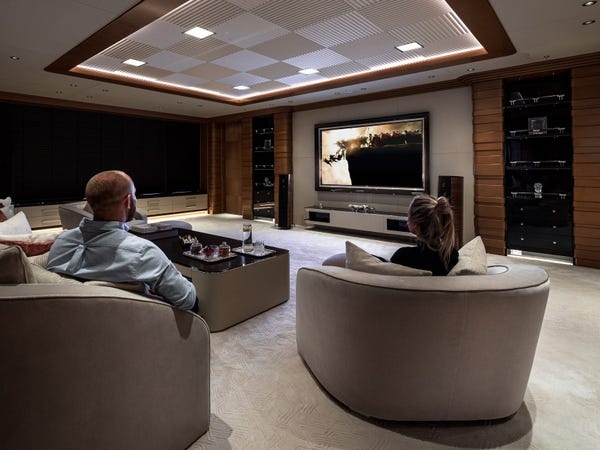 sieu du thuyen phi thue 2 trieu usd anh 12