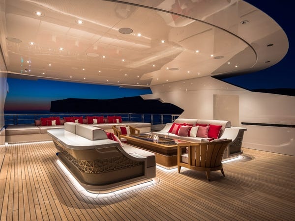 sieu du thuyen phi thue 2 trieu usd anh 5