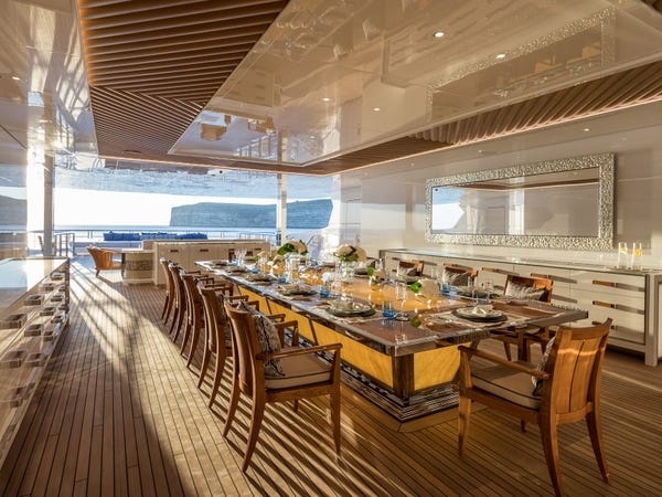 sieu du thuyen phi thue 2 trieu usd anh 7