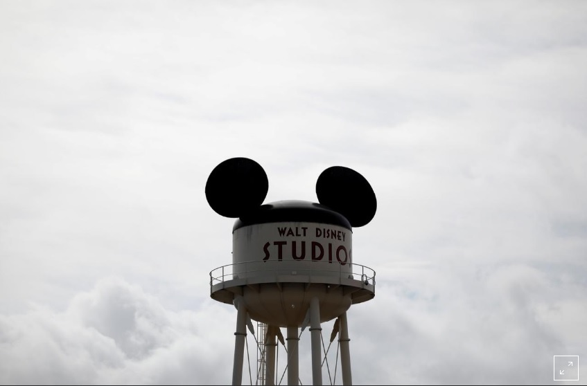 Ong chu Marvel ruc rich mo lai Disneyland Thuong Hai hinh anh