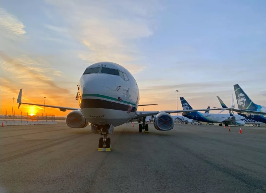 may bay dap chieu vi Covid-19 anh 1