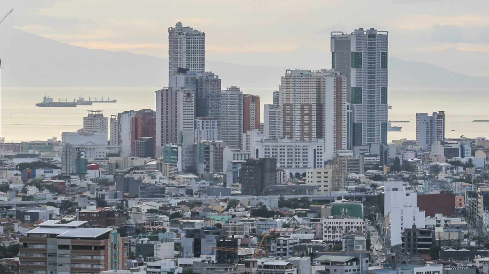 Nha dau tu Trung Quoc do tien san nha dat Philippines hinh anh