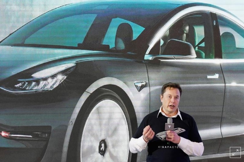 tesla boc hoi 50 ty usd anh 1