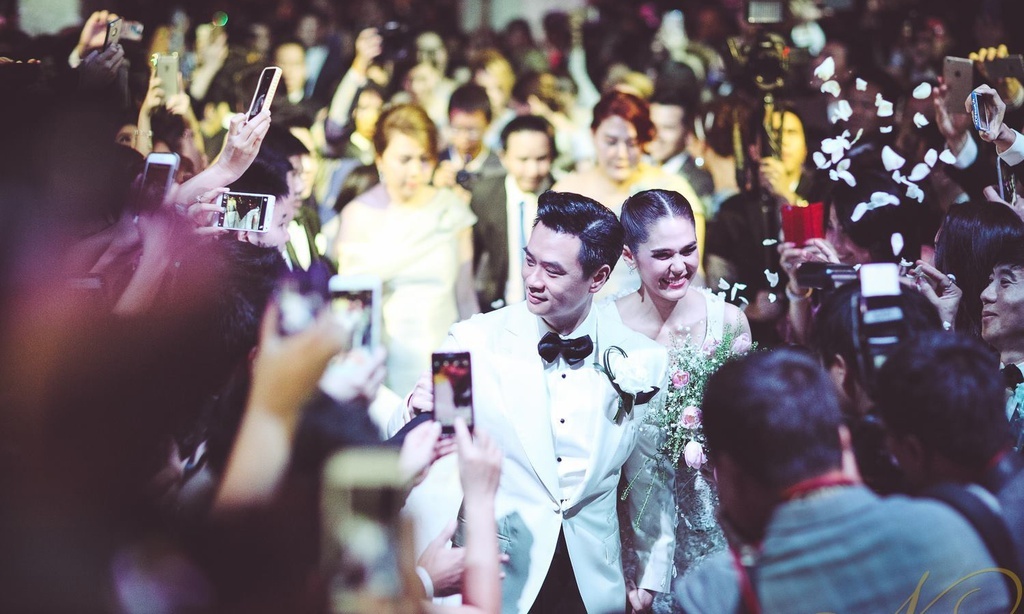 Chong ty phu cua my nhan dep nhat Thai Lan giau co ra sao hinh anh