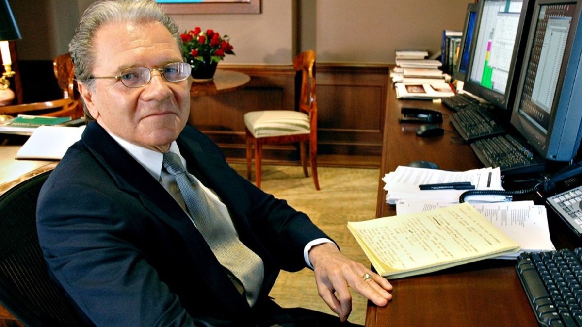 10 ty phu tai chinh anh 7