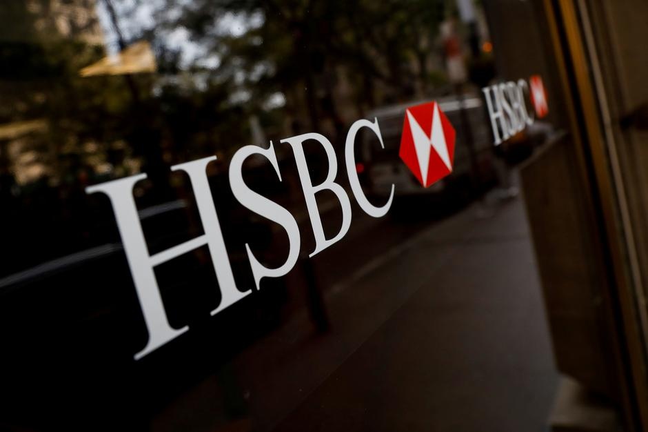hsbc mat long tin nha dau tu anh 1