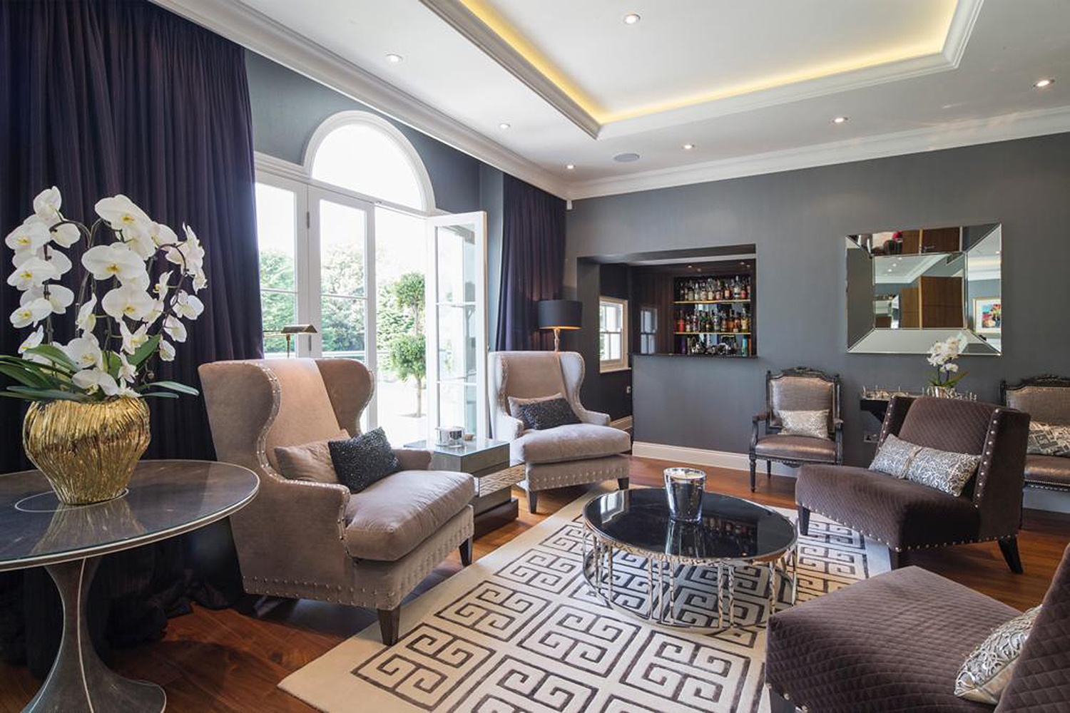 rao ban biet thu london rihanna tung o anh 4