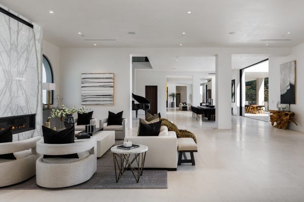 biet thu 78 trieu usd o my anh 3