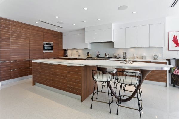 biet thu 18 trieu USD cua cuu CEO hang xe Ford anh 6