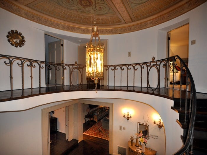 biet thu cua walt disney anh 4