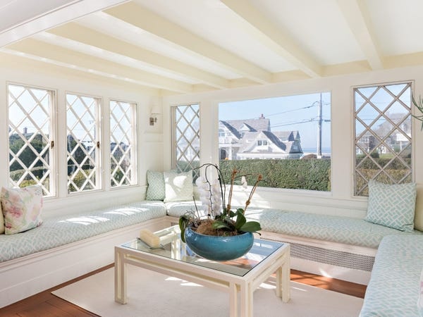 Ben trong biet thu 12 trieu USD canh nha ca si Taylor Swift hinh anh