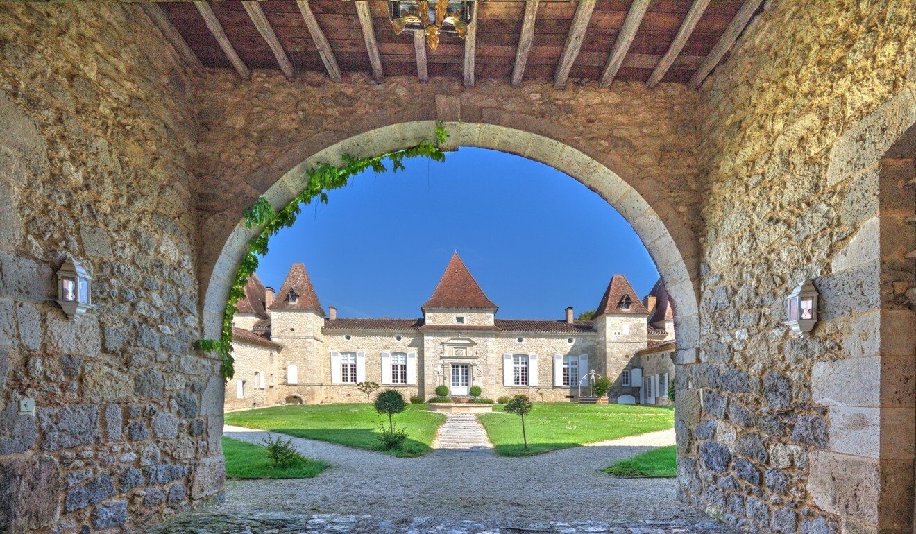 nha giau chau a mua lau dai chau au anh 2